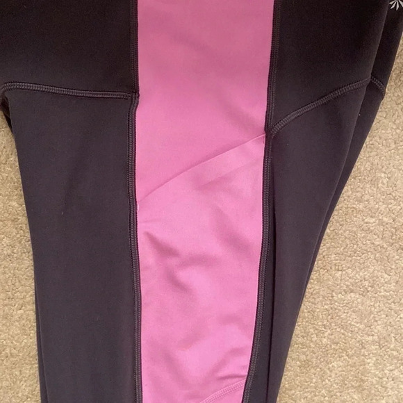 Athleta Capri leggings size small dark gray and pink athletic leggings - Picture 8 of 8